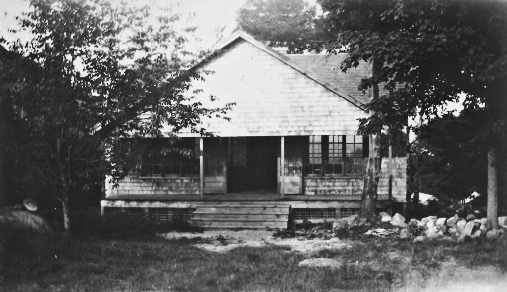 1929
